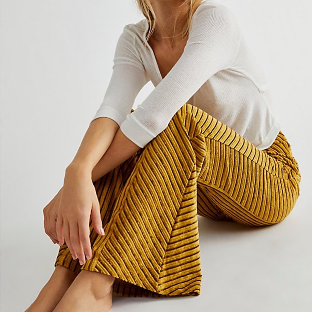 Free People Slim Pull-On Velvet Flare Pants